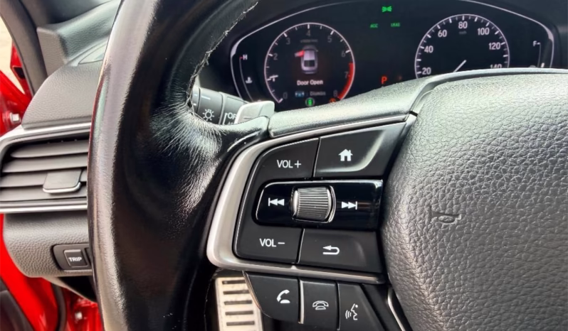 
								Honda Accord Sport FWD 2020 completo									