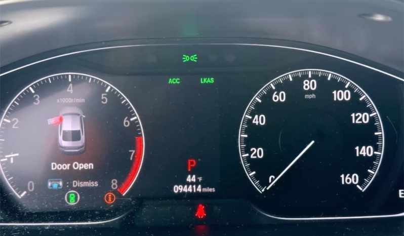 
								Honda Accord Sport FWD 2020 completo									