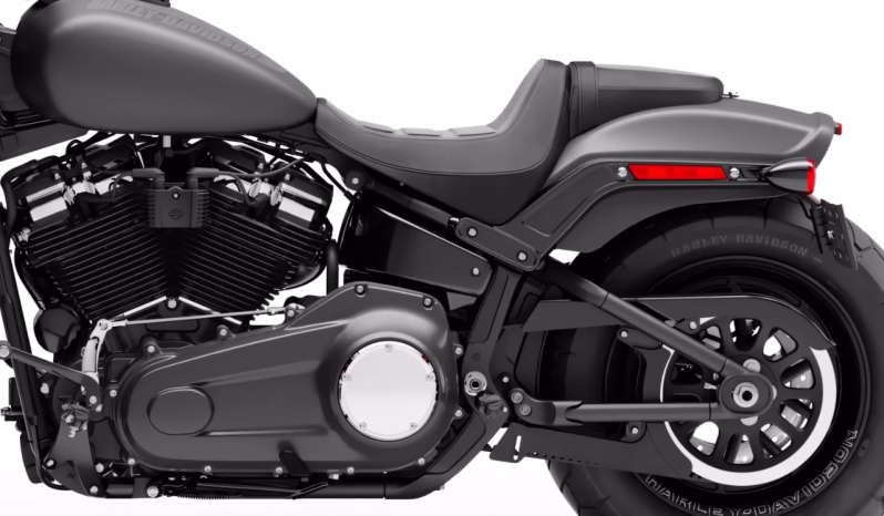 
								Harle Davidson Chopper 2015 completo									
