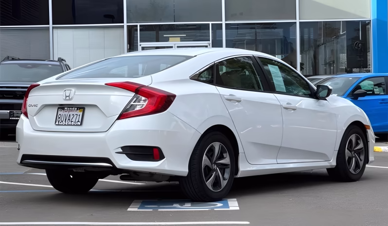 
								Honda Civic LX FWD 2020 completo									