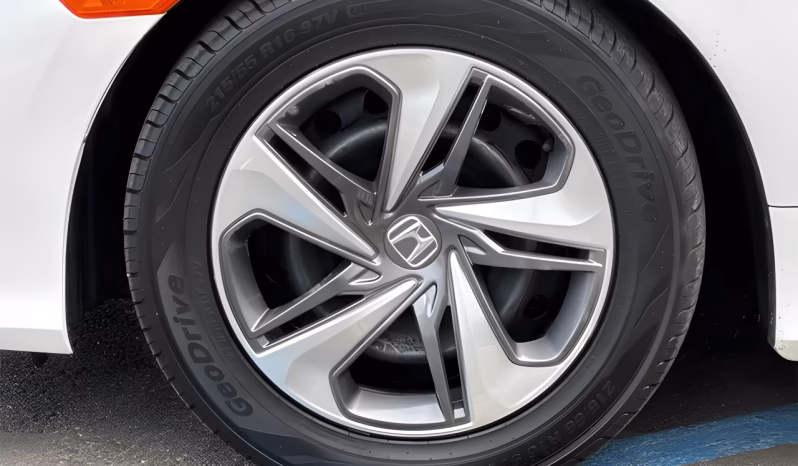 
								Honda Civic LX FWD 2020 completo									