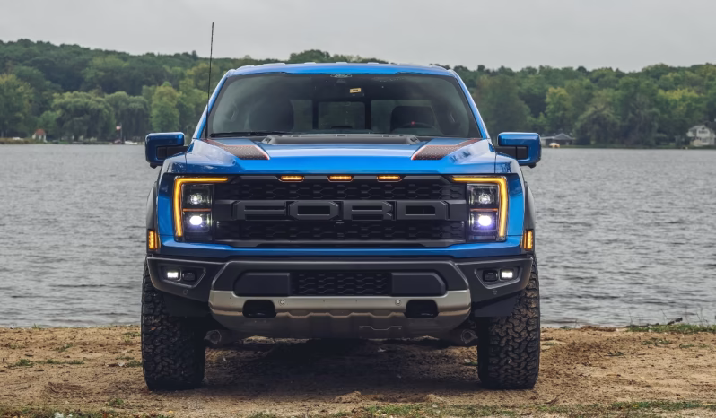 
								Ford F-150 Raptor 2021 completo									