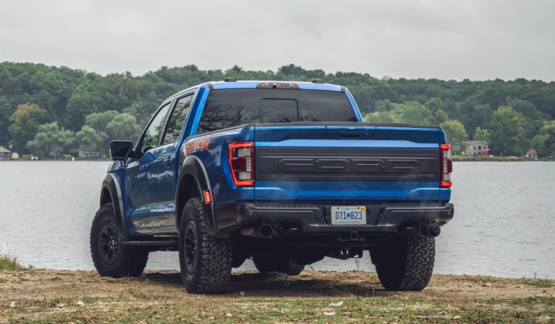 
								Ford F-150 Raptor 2021 completo									