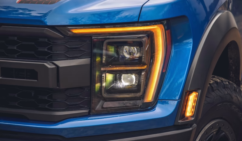 
								Ford F-150 Raptor 2021 completo									