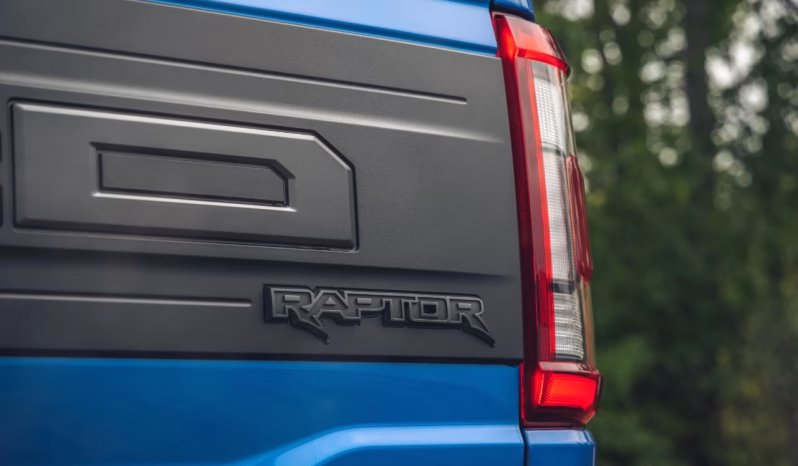 
								Ford F-150 Raptor 2021 completo									