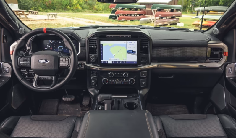 
								Ford F-150 Raptor 2021 completo									