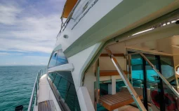 
										Yate Fairline 50 completo									