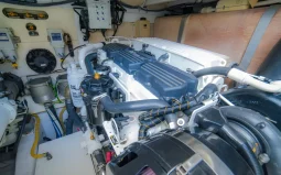 
										Yate Fairline 50 completo									