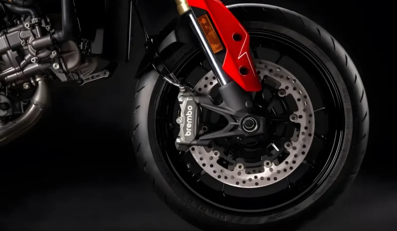 
								Ducati Hypermotard V2 2026 completo									