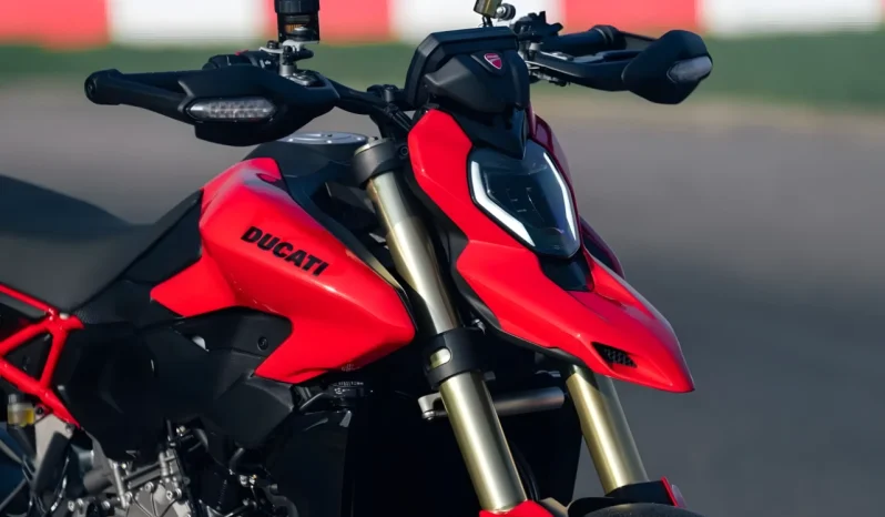 
								Ducati Hypermotard V2 2026 completo									
