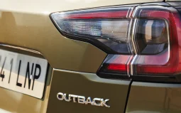 
										Subaru Outback 2023 completo									