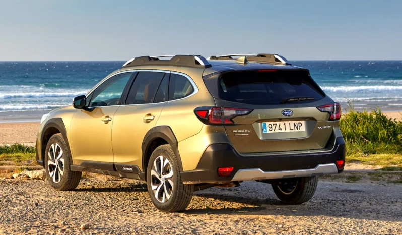 
								Subaru Outback 2023 completo									