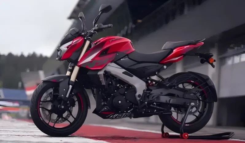 
								Bajaj Pulsar NS400Z 2026 completo									