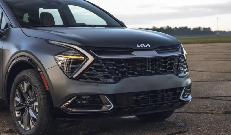 
								Kia Sportage 2023 completo									