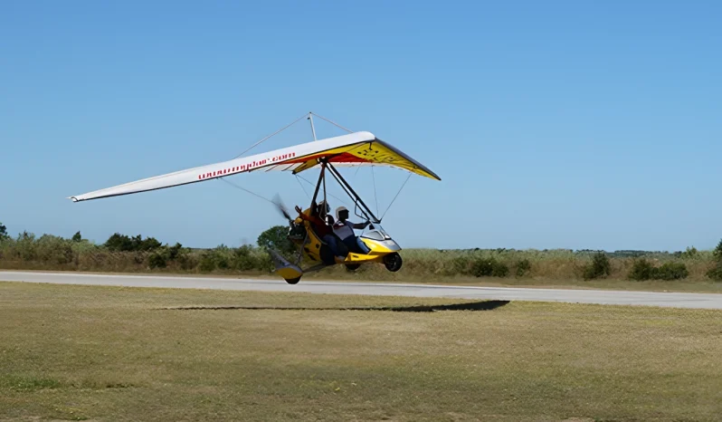 
								Ultraligero TANARG 912s completo									
