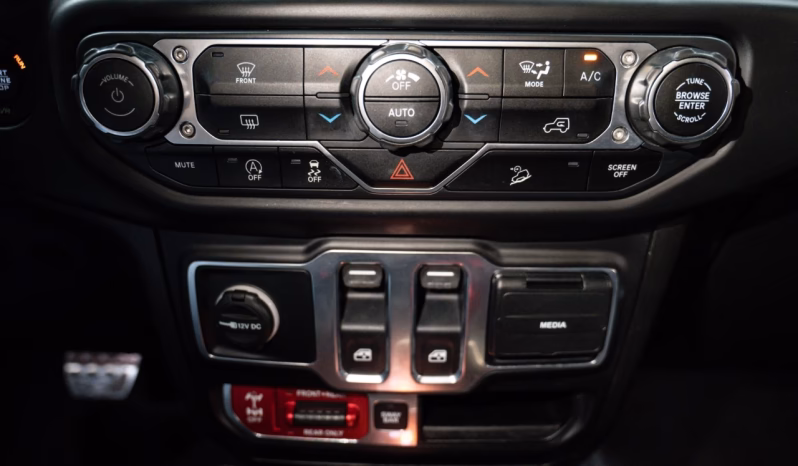 
								Jeep Wrangler Rubicon 2020 completo									