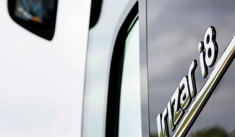
								Irizar i8 14m completo									
