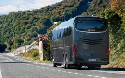 
										Irizar i8 14m completo									